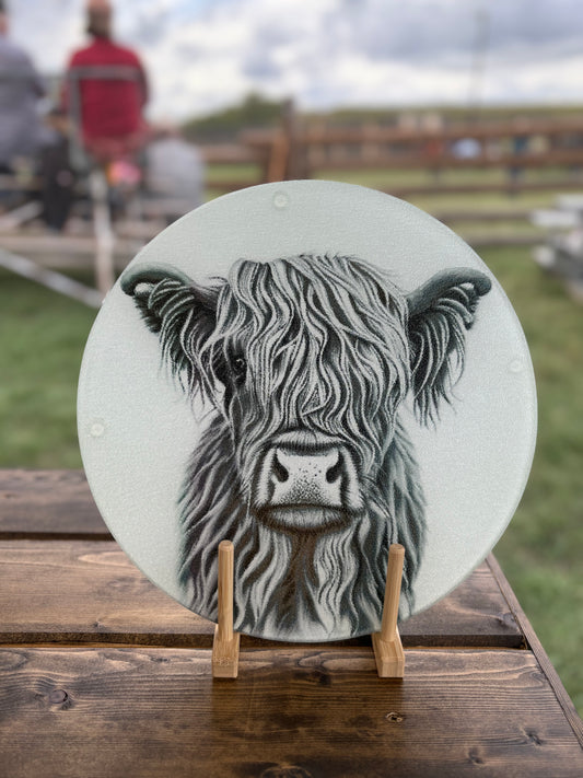 Highland Round Glass Cutting Board
